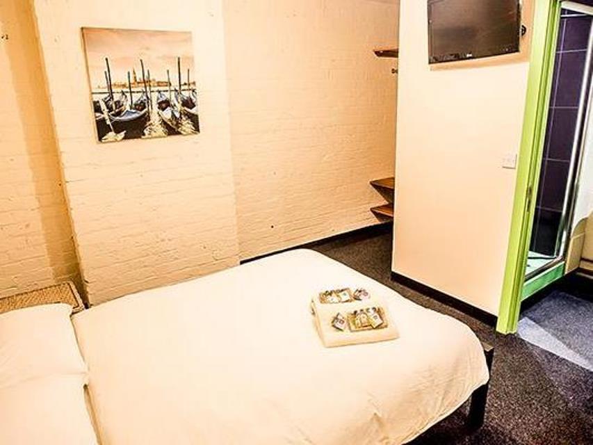 סלפורד Victoria Warehouse Hotel מראה חיצוני תמונה